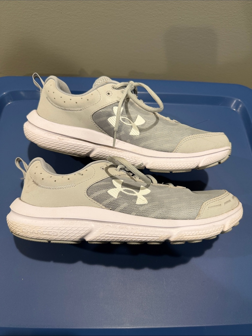 Under Armour Light Gray and White Men's Athletic Sneakers